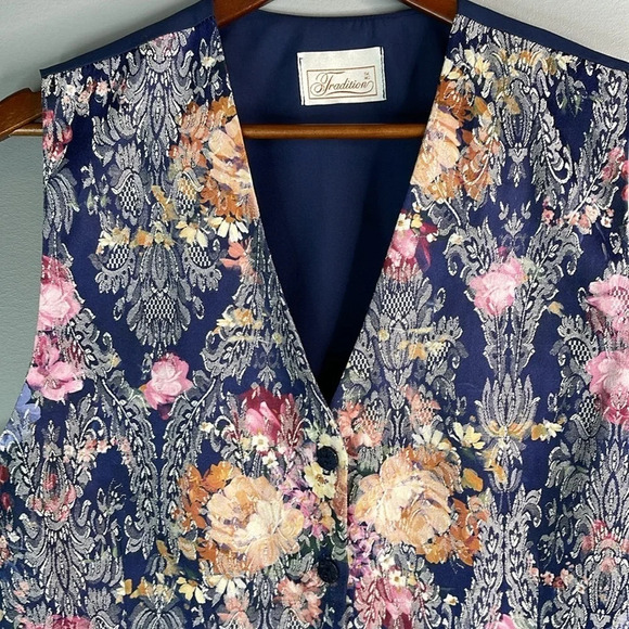 VINTAGE 90s Traditions Floral Tapestry Vest Blue Pink Mix Wingtip Button Size 16 - Picture 3 of 10